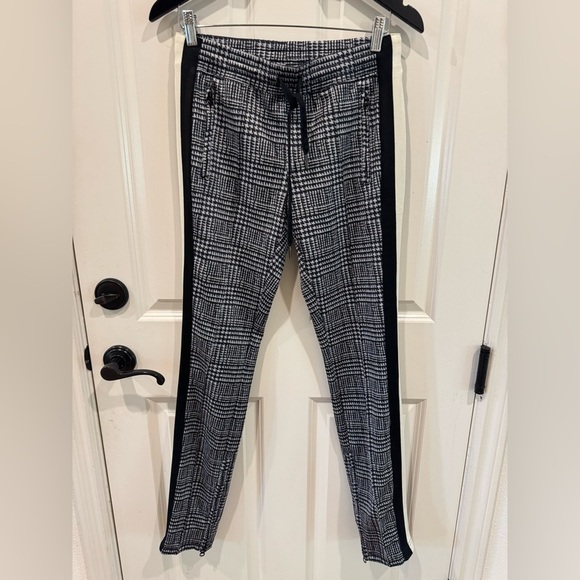 Pam & Gela Glen Houndstooth Stylish Black and White Plaid Pants SMALL $333 - Picture 4 of 9